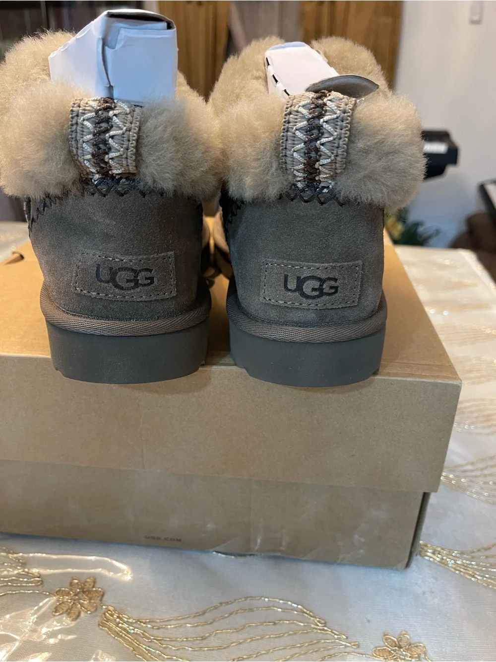 UGG crafted keep